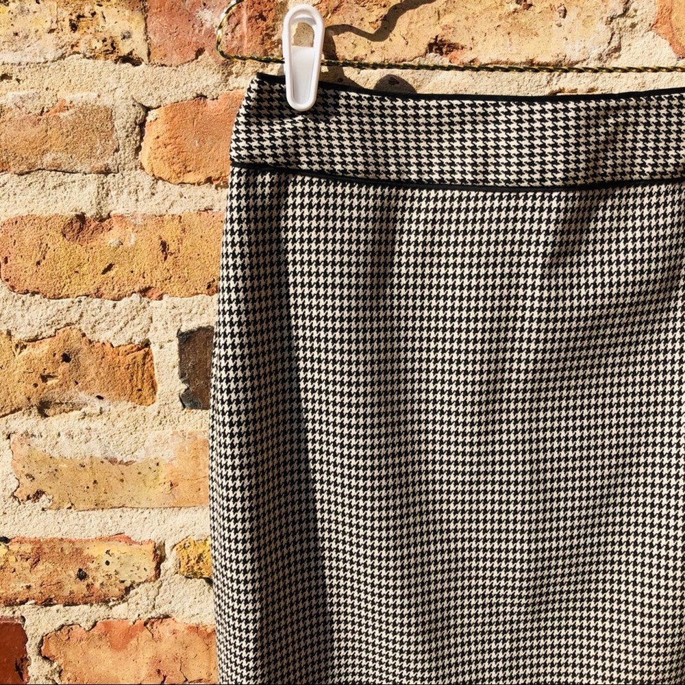 Banana Republic Skirt NWT